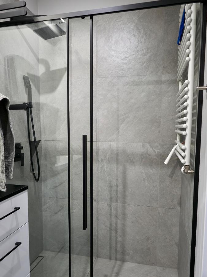 All You Need Apartment Gdansk Bagian luar foto